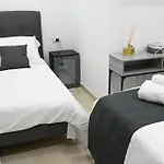 Oda ve Kahvaltı Solymar Napoli