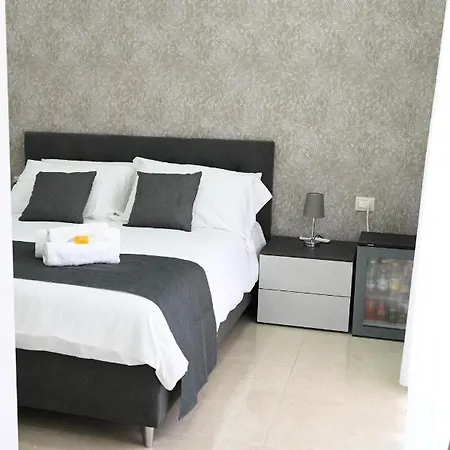 Solymar Bed & Breakfast