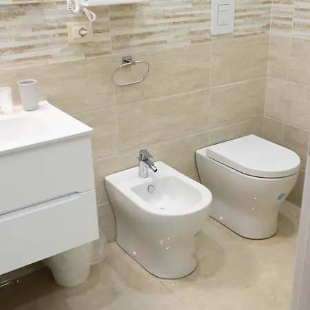 Bed & Breakfast Solymar Neapol