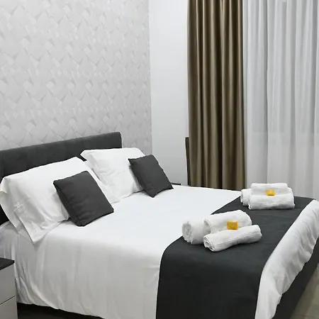 Solymar Bed & Breakfast Neapol