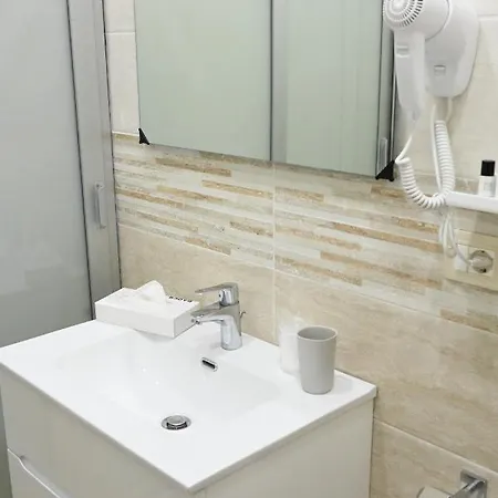 Solymar Неаполь